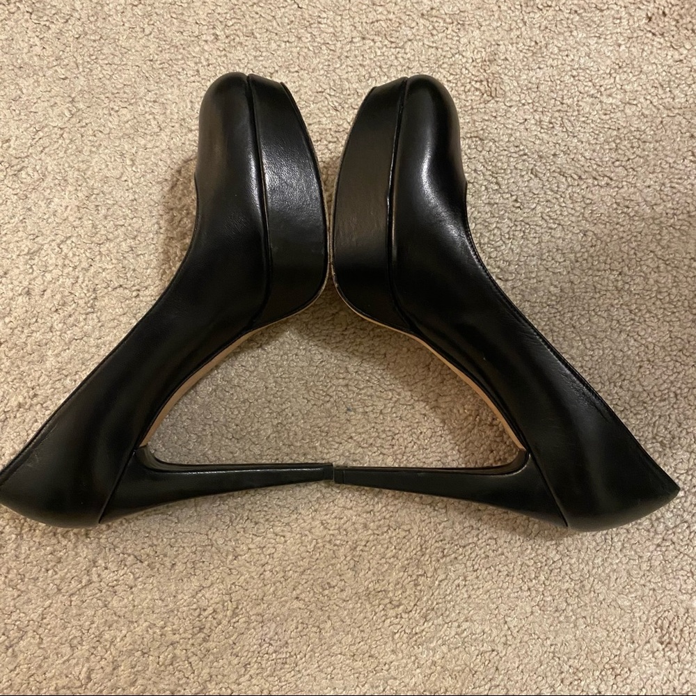 Designer Shoes - Picture 3 of 7